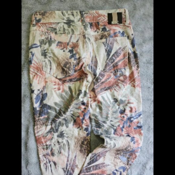 MAC Jeans Island Floral Abstract Cream 7/8 Length Denim 6/28 - Picture 4 of 8